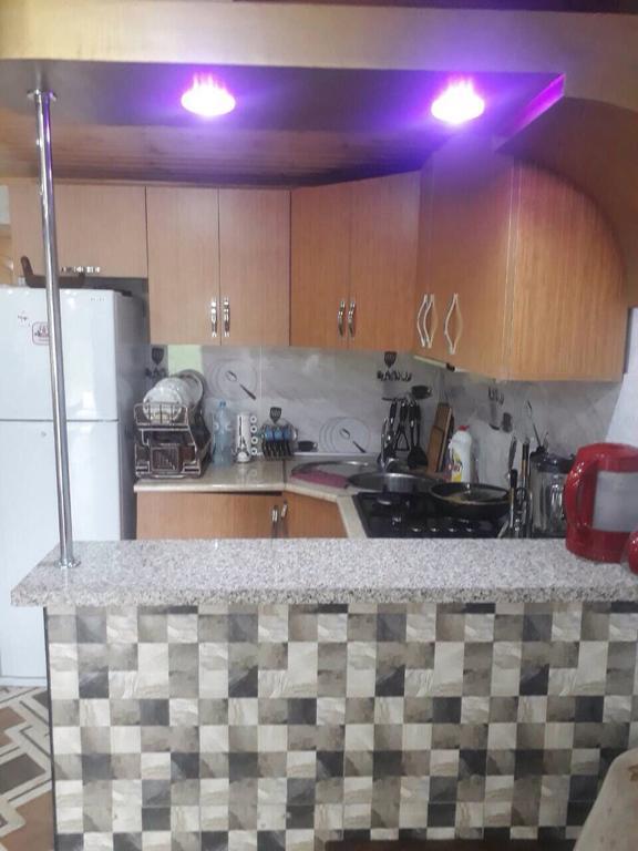 Guest House Danelia Martvili Bagian luar foto
