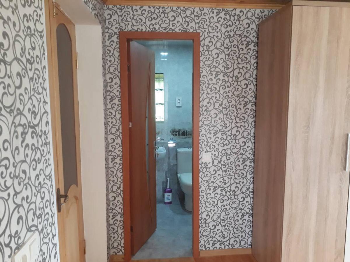 Guest House Danelia Martvili Bagian luar foto
