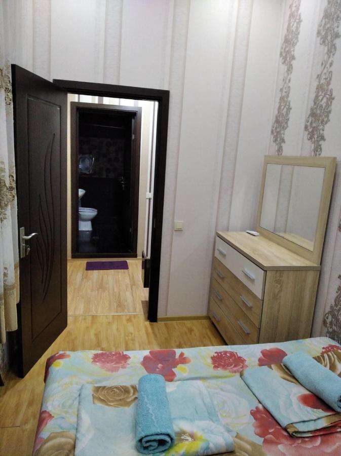 Guest House Danelia Martvili Bagian luar foto