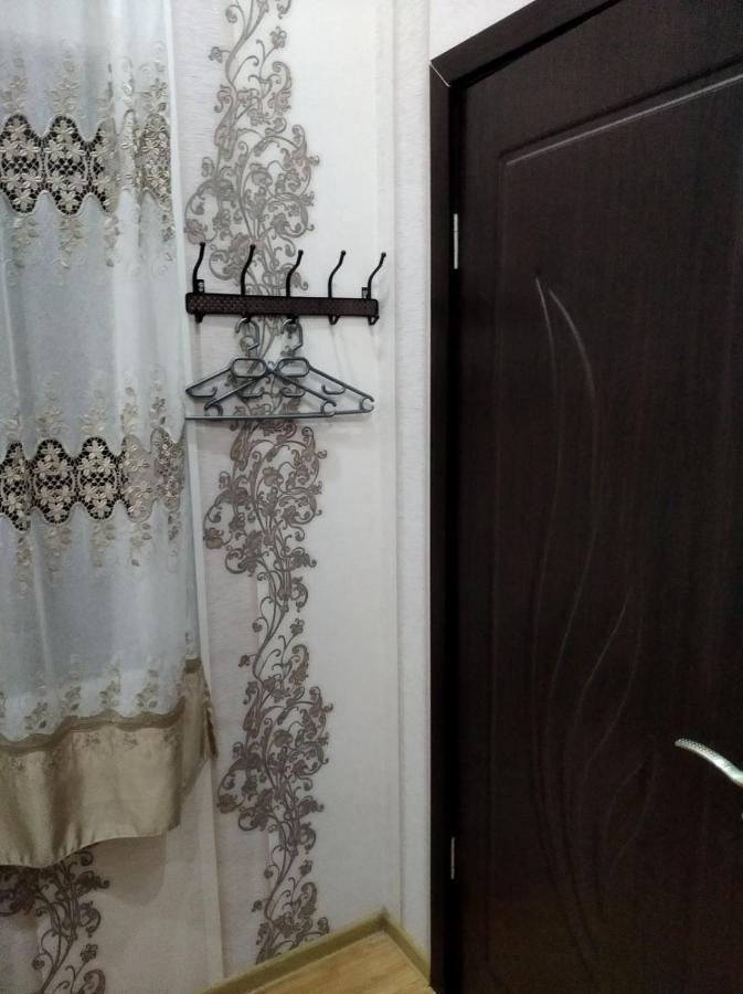 Guest House Danelia Martvili Bagian luar foto
